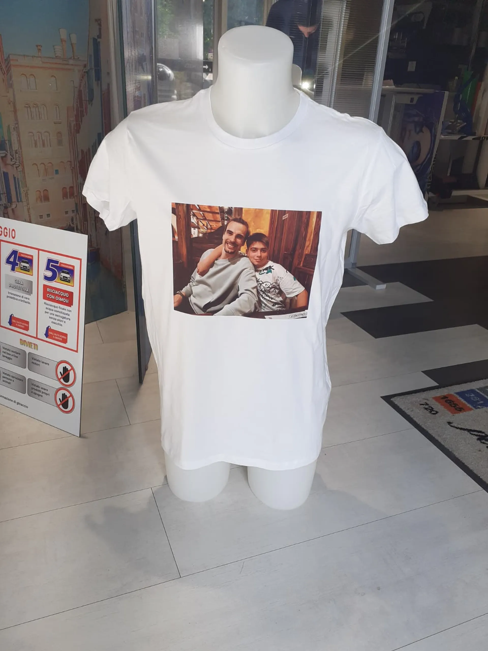 Abbigliamento personalizzato - progetto 14