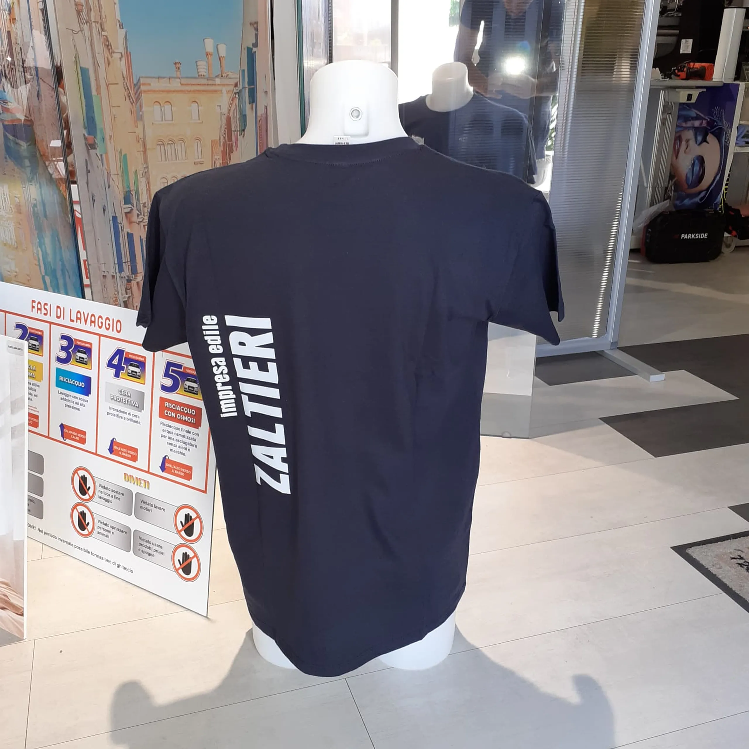 Abbigliamento personalizzato - progetto 08
